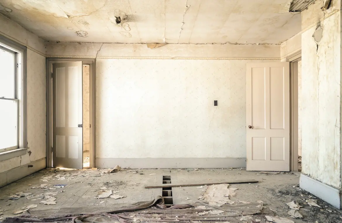 Waste disposal crew managing a cleanout project in Holden